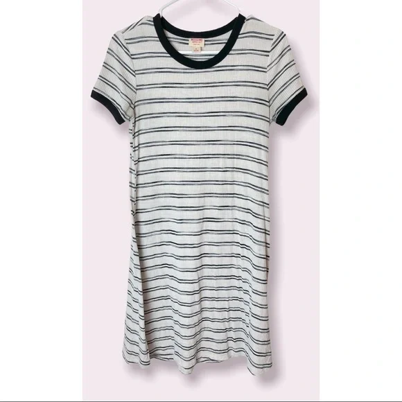 mossimo t shirt dress Mossimo Supply Co. Black T-Strap Shirt Dress Small